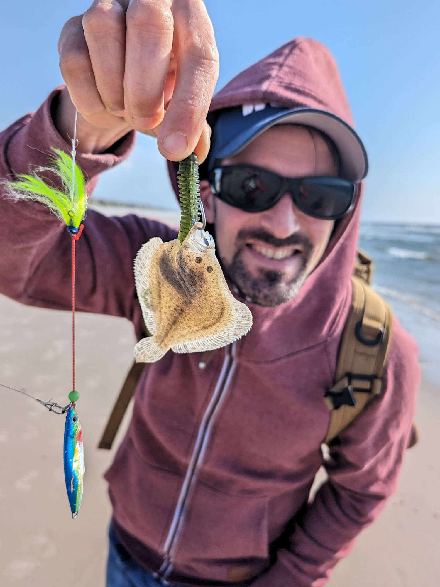 Mini Steinbutt (Scophthalmus maximus) beim Angeln, Nordseeküste Dänemark